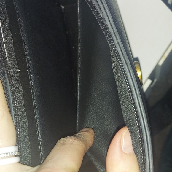 Over the shoulder bag - Picture 3 of 4